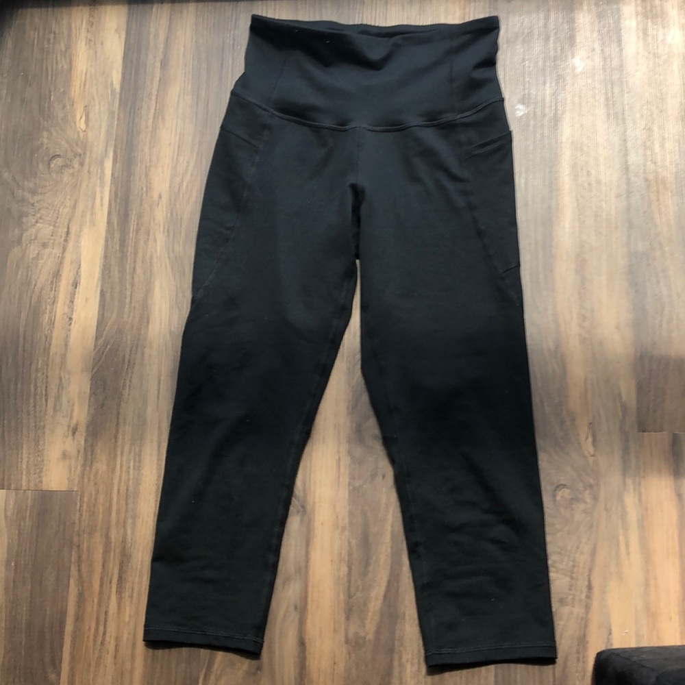 Champion cropped workout leggings